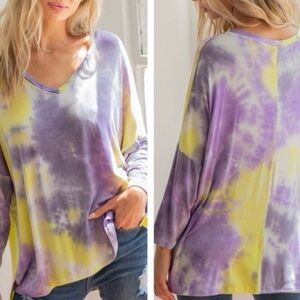 CY Fashion Tie Dye V-Neckline 3/4” Sleeve w Side Slit T-Shirt Oversized